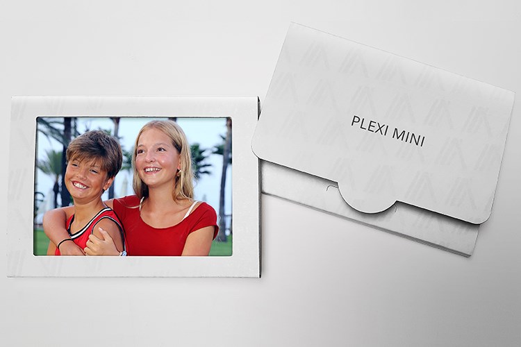 Diasec Mini in zijn speciale verpakking die perfect beschermd