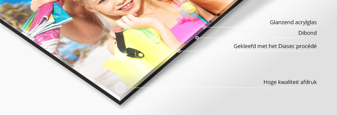 Diasec Classic is een fotografisch artistiek product aan instapprijs dat onder Diasec licentie geproduceerd wordt. Geschikt voor decoratie, foto artiesten en foto gallerijen. Geproduceerd door Authentic Photo.com