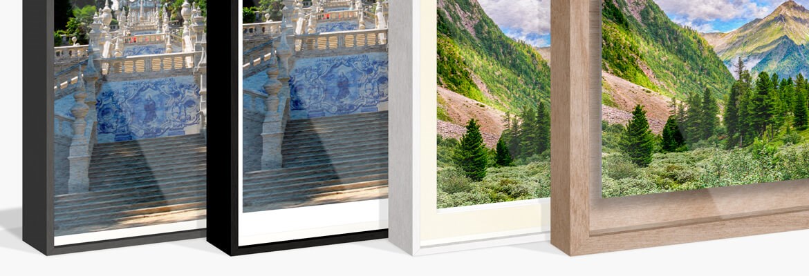 Wooden showcase frames with anti-reflective Artglass for Hahnemühle Torchon — AuthenticPhoto.com