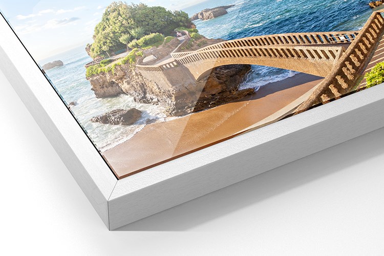 Menu Frame Biarritz15 White 750X500