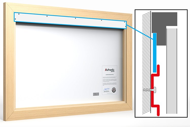 Toutes nos Fino Art-Box en Bois comprennent un Système de Suspension Intégré