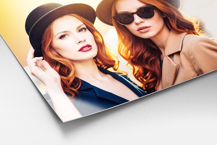 Fine-Art Hahnemühle Baryta FB Paper Smooth Surface Glossy Fine-Art Paper