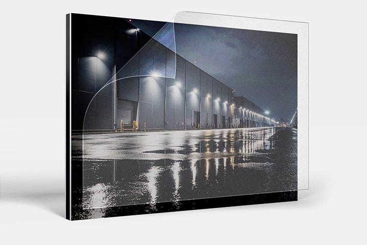 Een fotografische afdruk op Fine-Art Canson Arches BFK Rives "Pure White" papier met beschermfilm.
